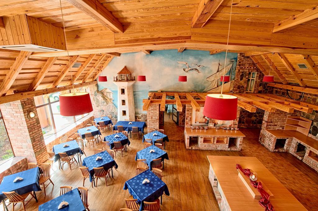 Osrodek Wypoczynkowy Star Hotel Leba Ngoại thất bức ảnh
