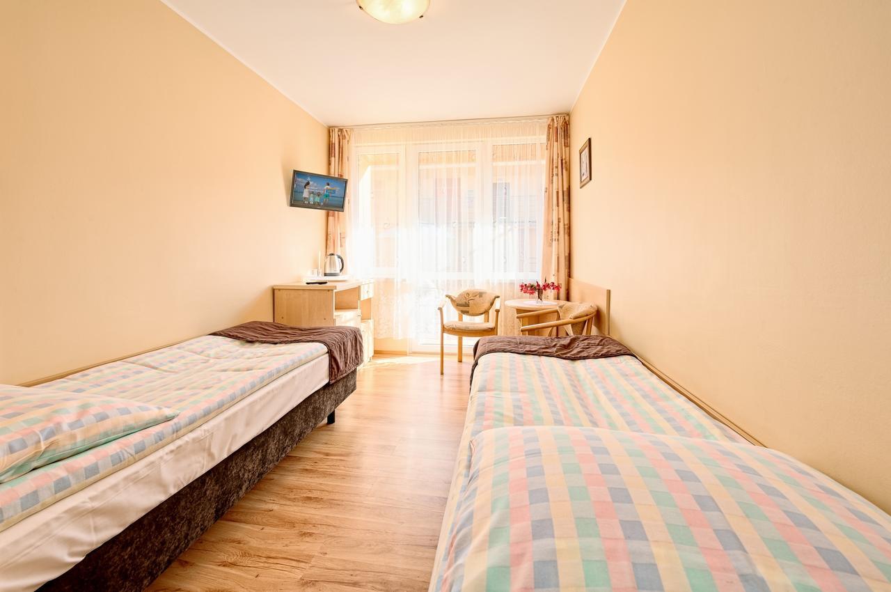 Osrodek Wypoczynkowy Star Hotel Leba Ngoại thất bức ảnh