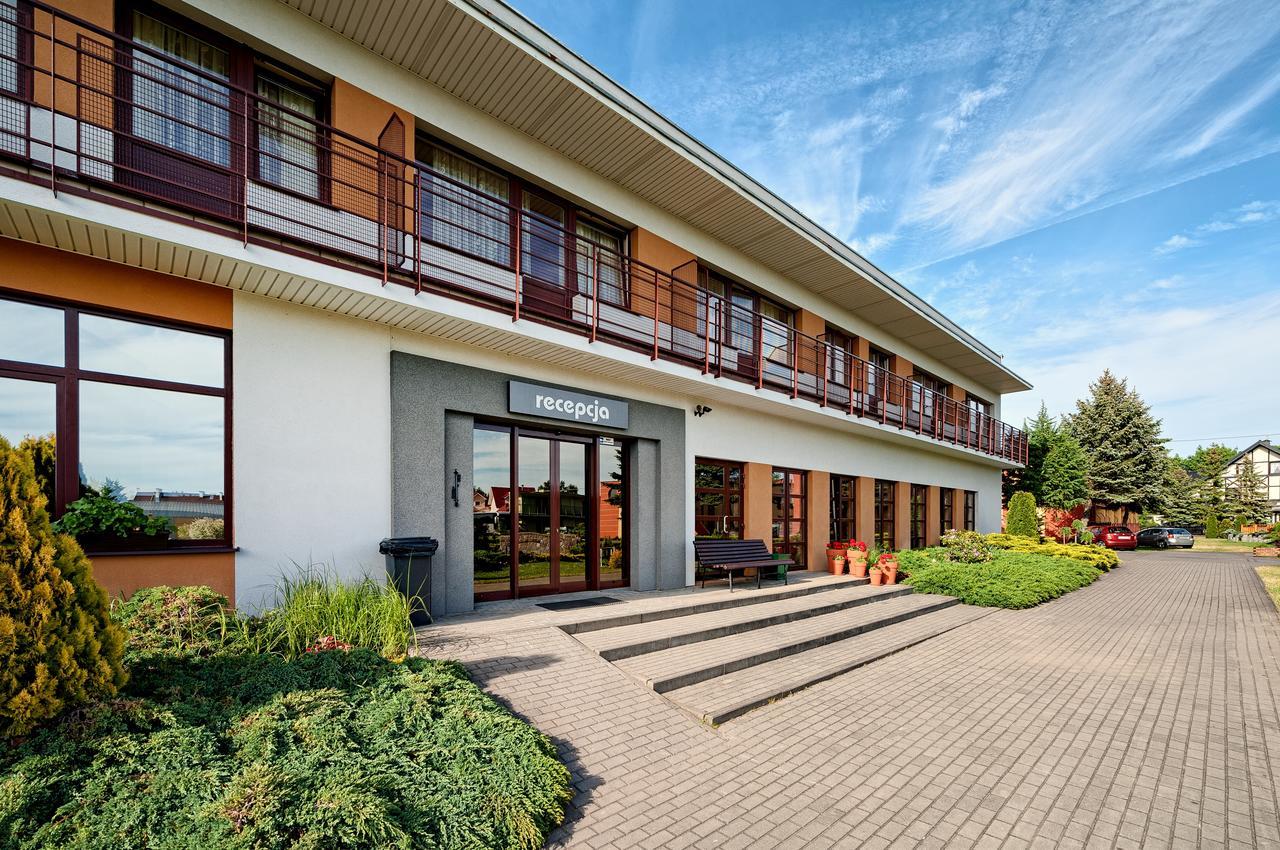 Osrodek Wypoczynkowy Star Hotel Leba Ngoại thất bức ảnh
